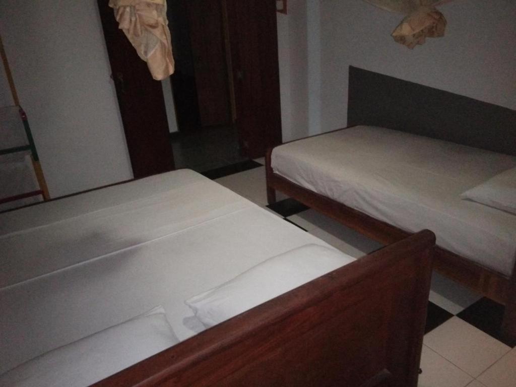 Leopard City Hostel Yala Tissamaharama Eksteriør bilde